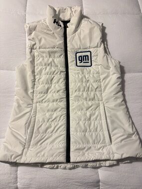 Helly Hansen White Quilted Vest with GM Patch